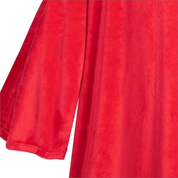 Star Wars Life Day 2022 Fleece Throw w/ Sleeves - Adult One Size Blanket Snuggie - Picture 3 of 5